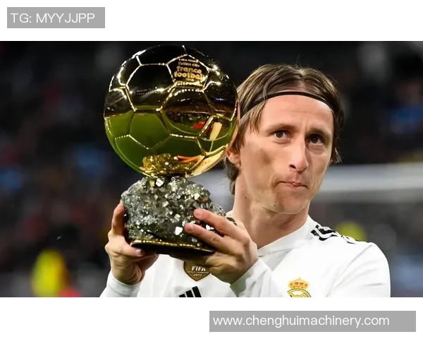 老派足球巨星回顾:从经典技艺到现代足坛的影响力分析 老派足球巨星回顾:从经典技艺到现代足坛的影响力分析